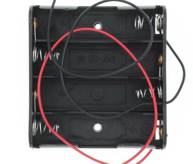 4×AA Battery Holder Box with Wire Leads — Standard Plastic Case (1.5 V × 4 = 6 V Output, Black)